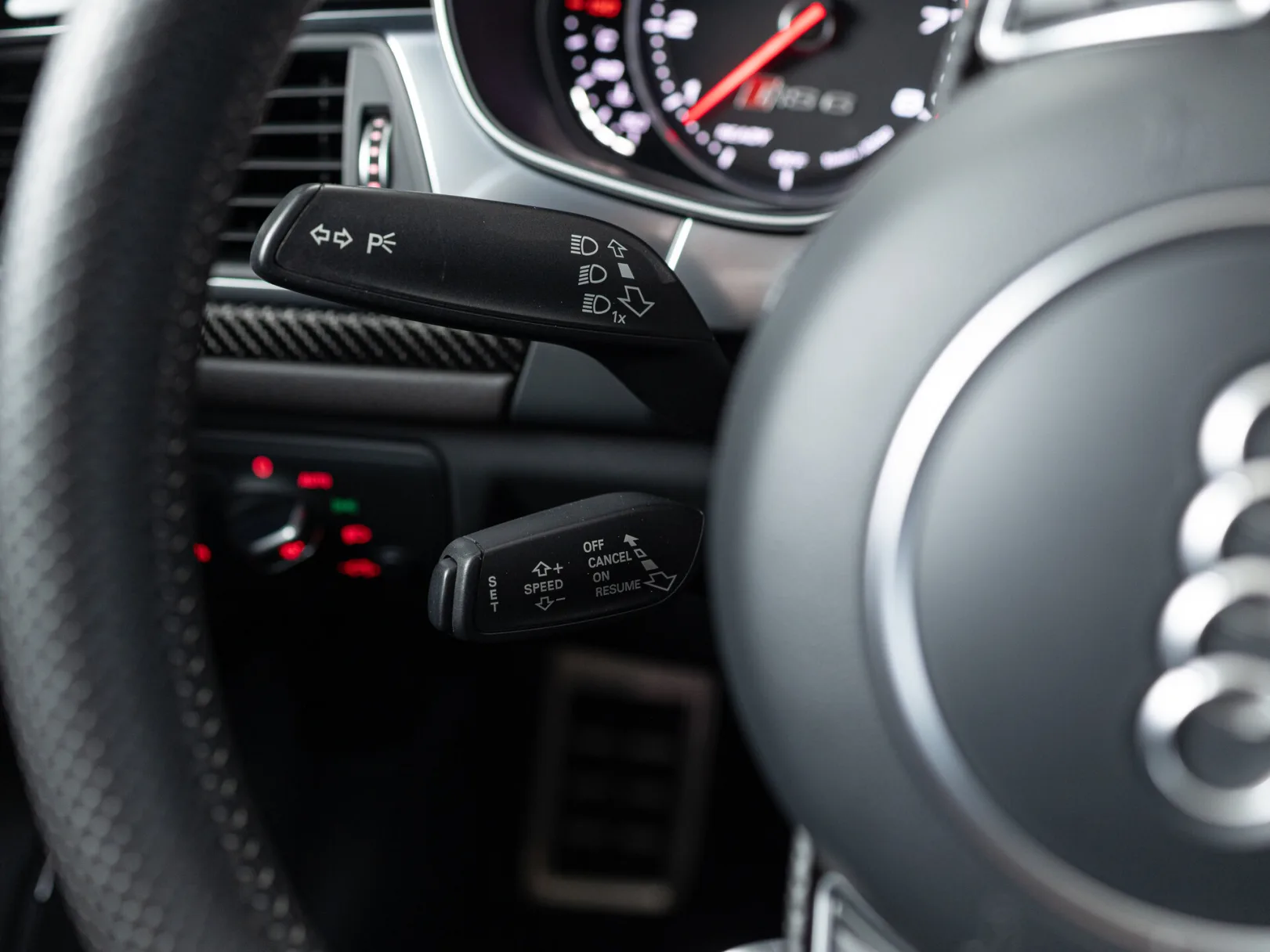 Audi RS 6 Performance III (C7) Рестайлинг, 2016 — экстерьер, фото 15