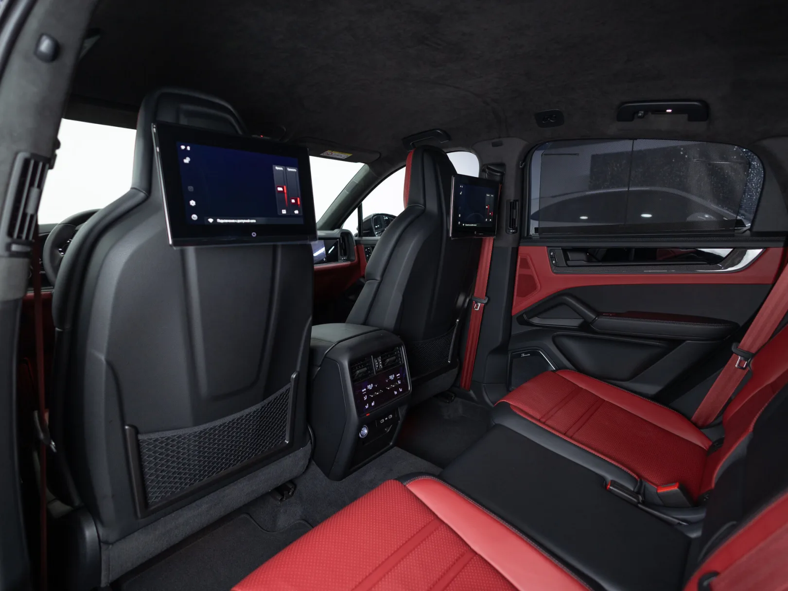 Porsche Cayenne Turbo GT III Рестайлинг, 2025 — экстерьер, фото 27