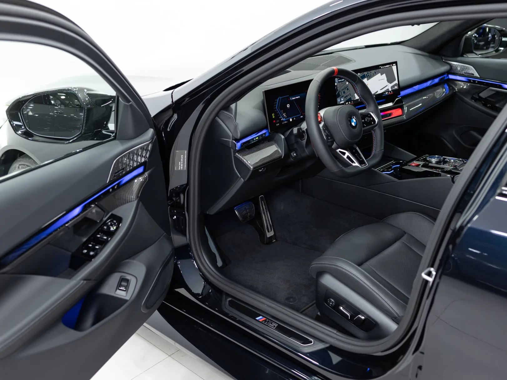 BMW M5 VII (G90), 2025 — экстерьер, фото 7