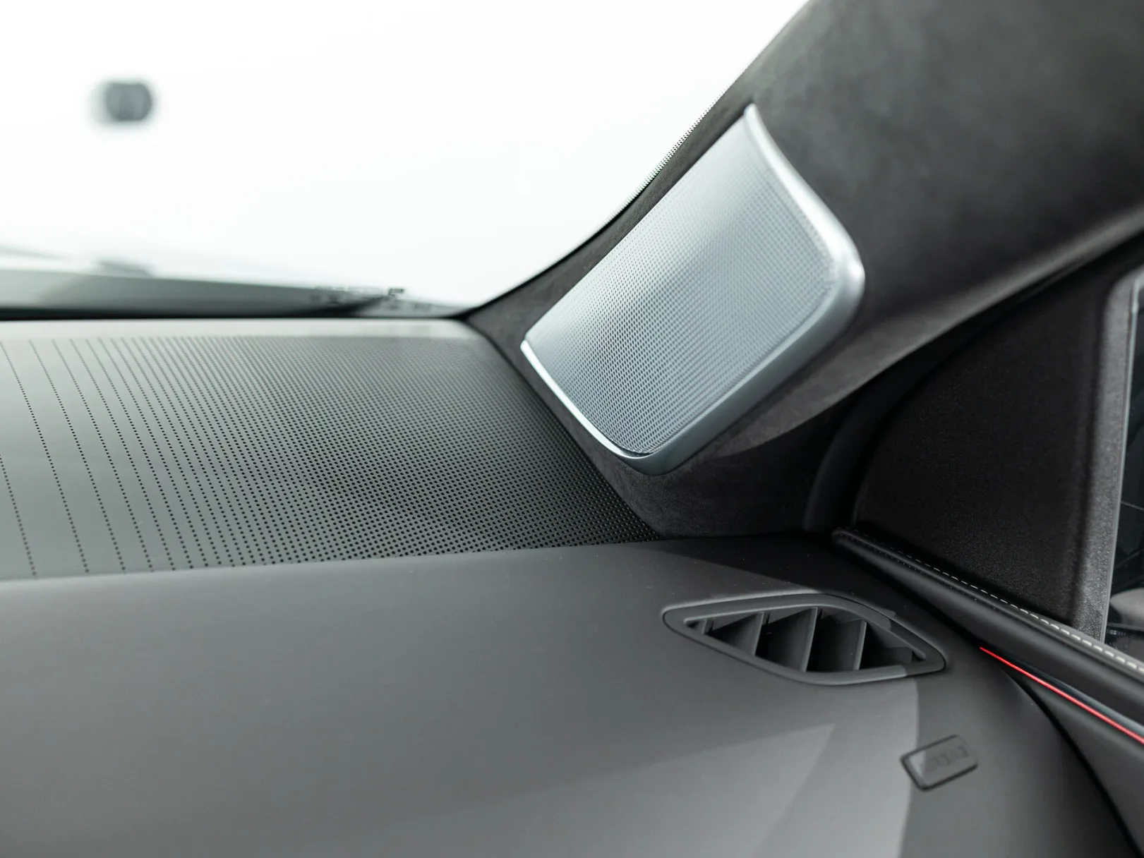 Cadillac Escalade-V V-series I, 2024 — экстерьер, фото 22