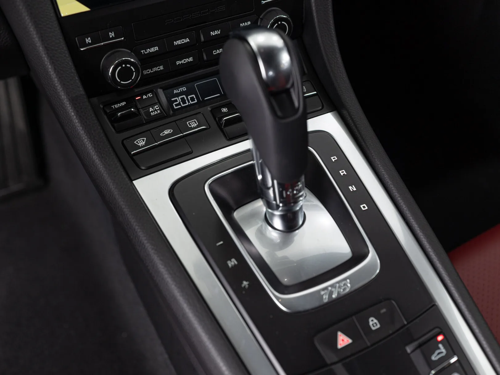 Porsche Cayman 718 Cayman III 718 (982), 2025 — экстерьер, фото 17