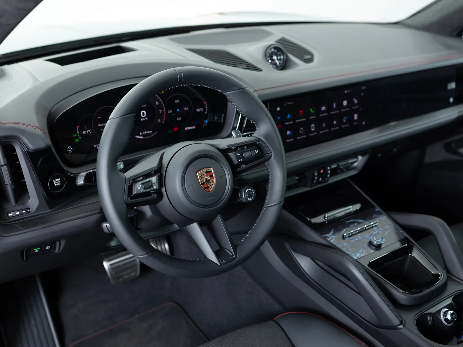 Porsche Cayenne GTS III Рестайлинг, 2024 — экстерьер, фото 9