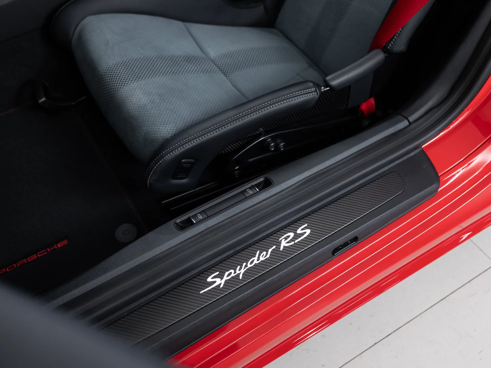 Porsche 718 Spyder RS I (982), 2025 — экстерьер, фото 12