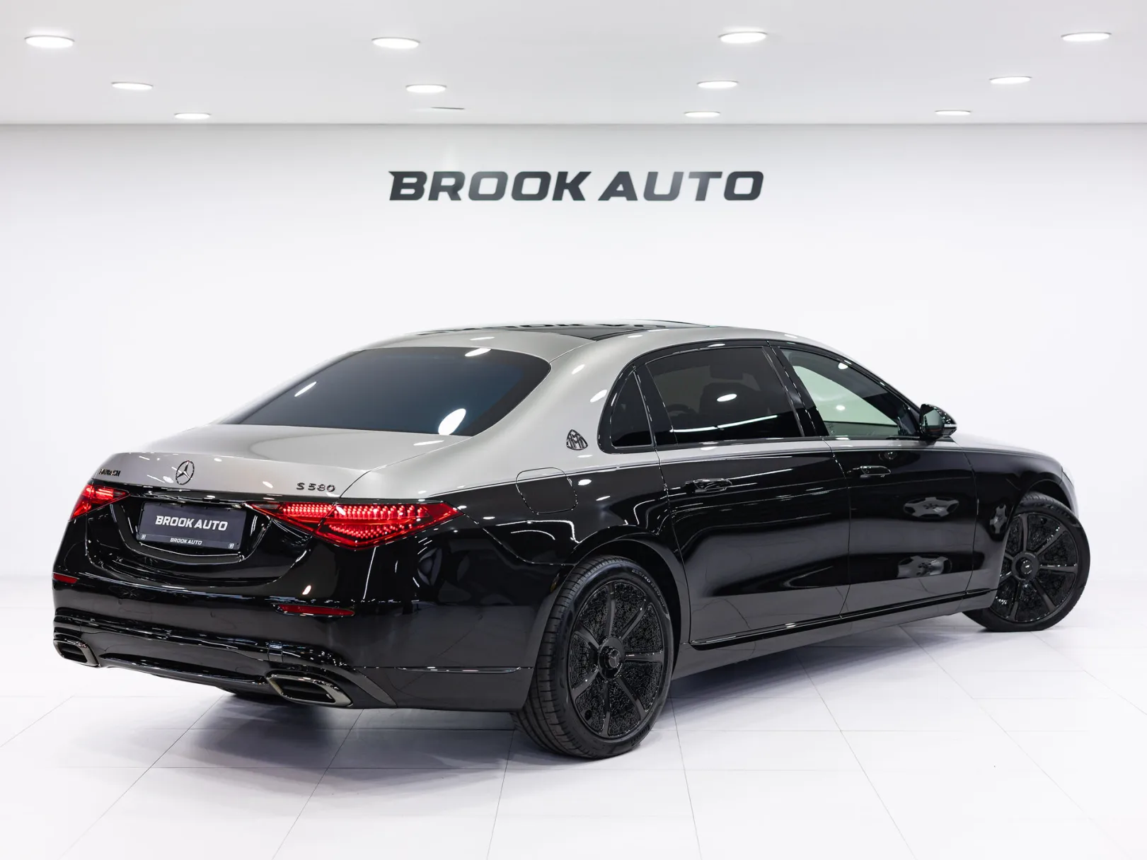 Mercedes-Benz Maybach S-Класс S 580 II (Z223), 2024 — экстерьер, фото 4
