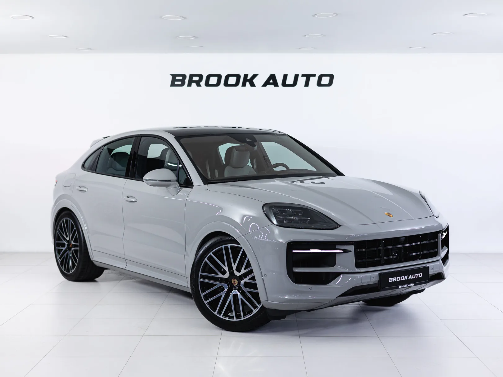 Porsche Cayenne Coupé III Рестайлинг, 2025 — экстерьер, фото 3