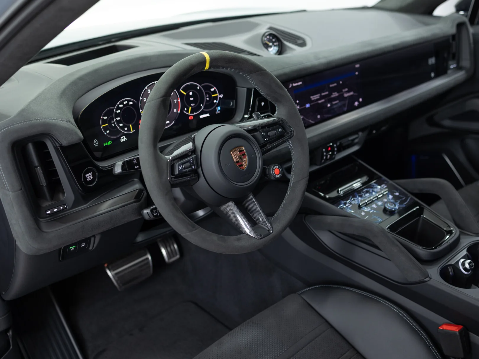 Porsche Cayenne Turbo GT III Рестайлинг, 2025 — экстерьер, фото 10