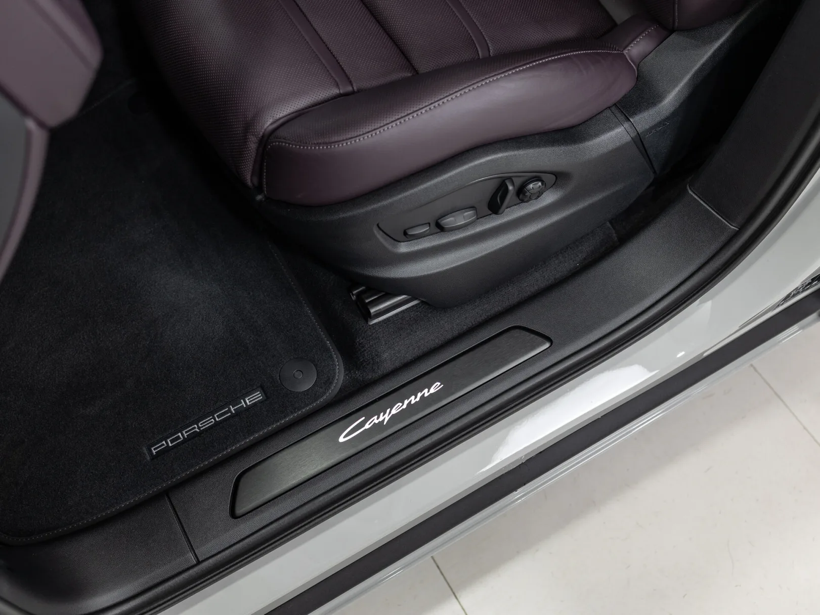 Porsche Cayenne Coupé III Рестайлинг, 2026 — экстерьер, фото 10