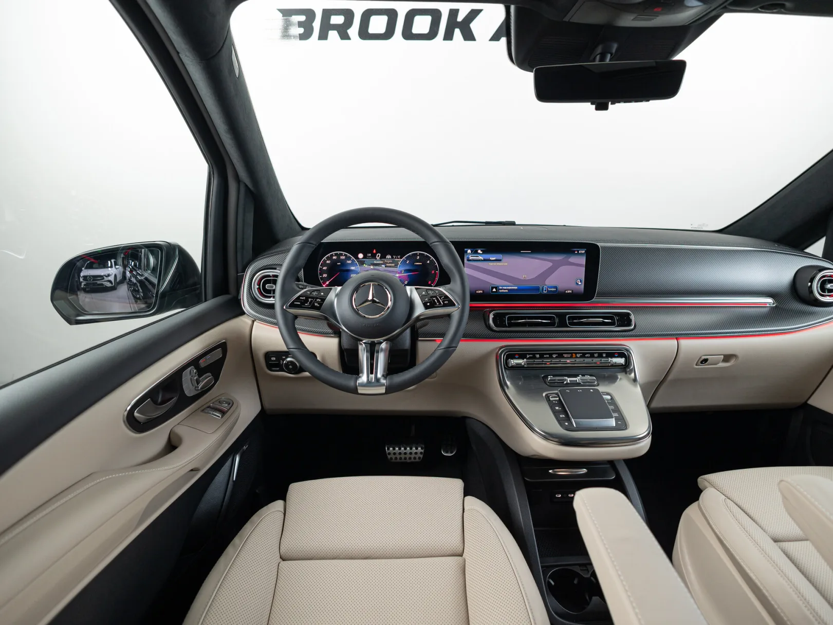 Mercedes-Benz V-Класс Exclusive AMG Line III (W447) Рестайлинг 2, 2025 — экстерьер, фото 12