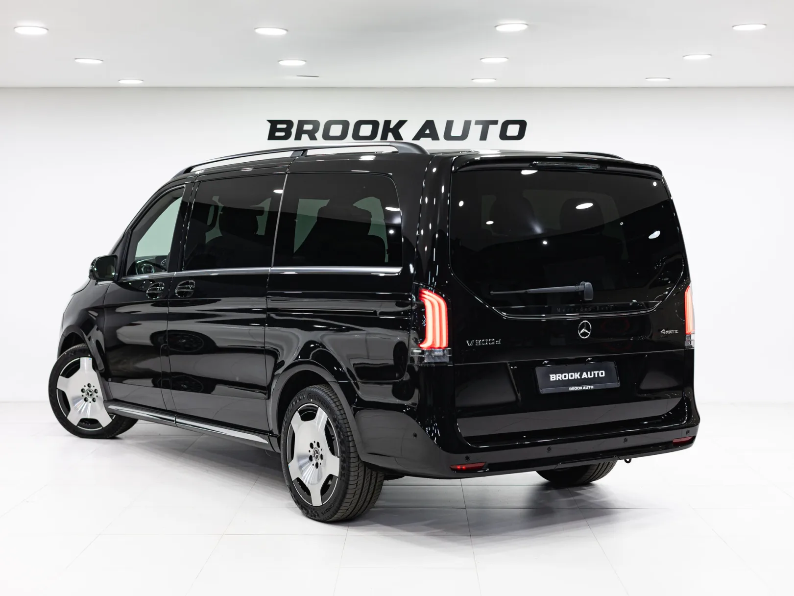 Mercedes-Benz V-Класс Exclusive III (W447) Рестайлинг 2, 2026 — экстерьер, фото 4