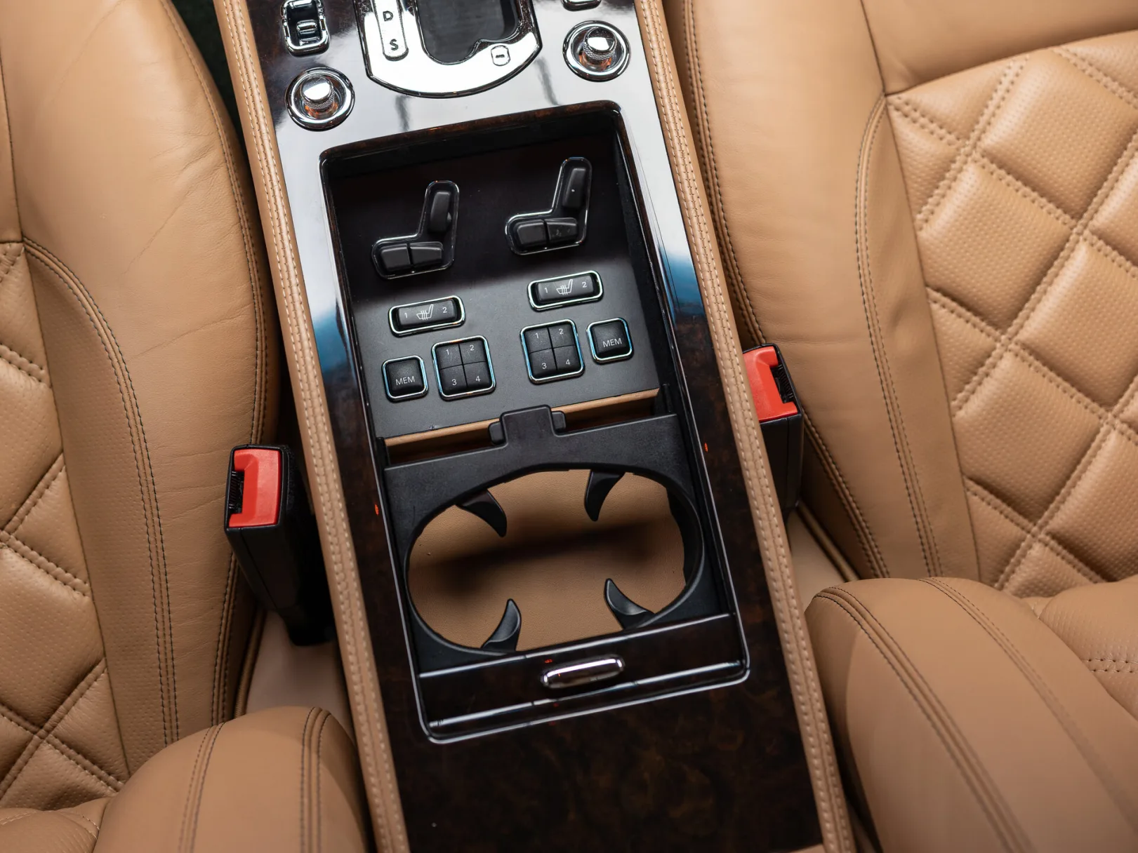Bentley Arnage I Рестайлинг, 2006 — экстерьер, фото 21