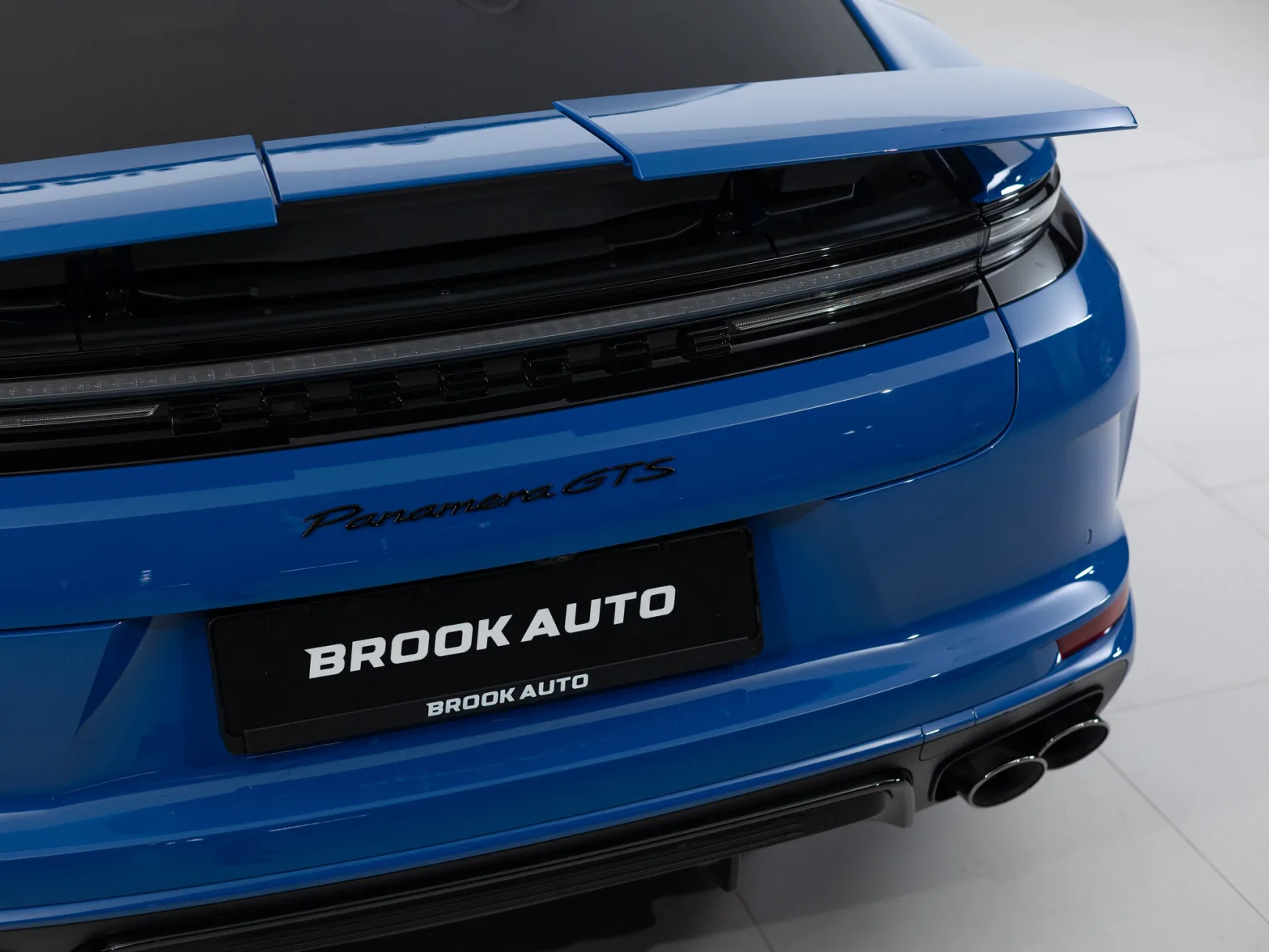 Porsche Panamera GTS III, 2026 — экстерьер, фото 36
