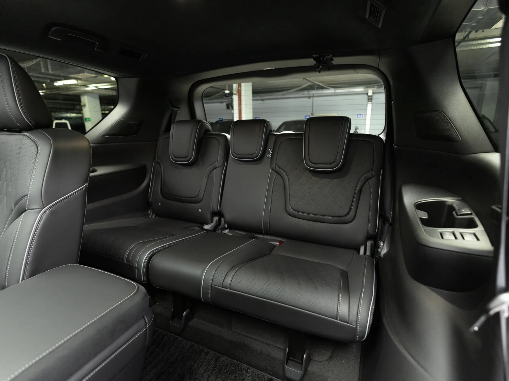Infiniti QX80 Autograph II, 2025 — экстерьер, фото 32