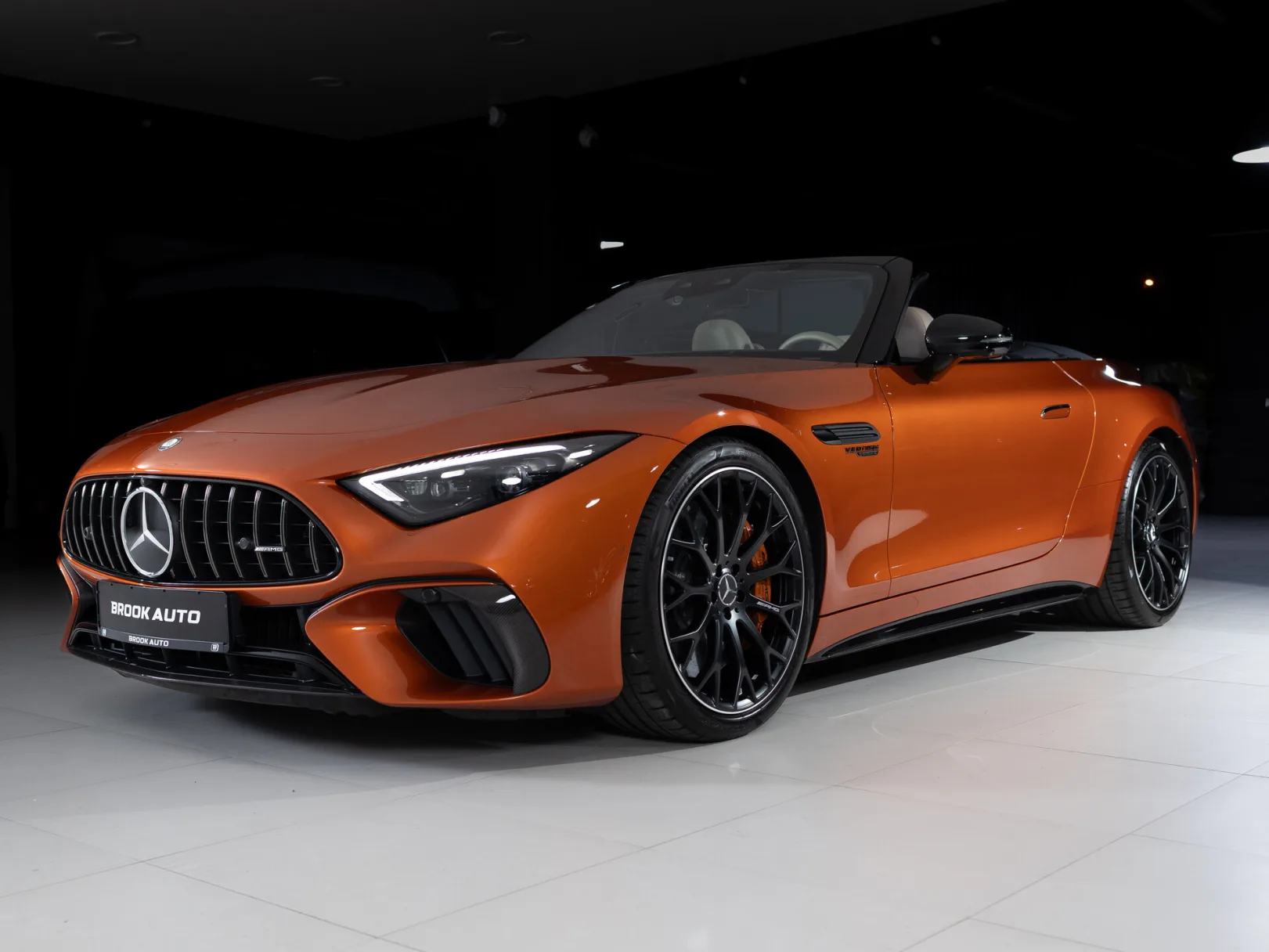 Mercedes-Benz SL-Класс AMG SL 63 S E Performance IV (R232), 2024 — экстерьер, фото 32