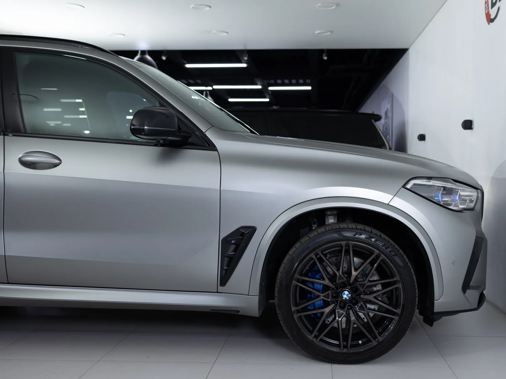 BMW X5 M Competition (M Special) III (F95), 2020 — экстерьер, фото 35