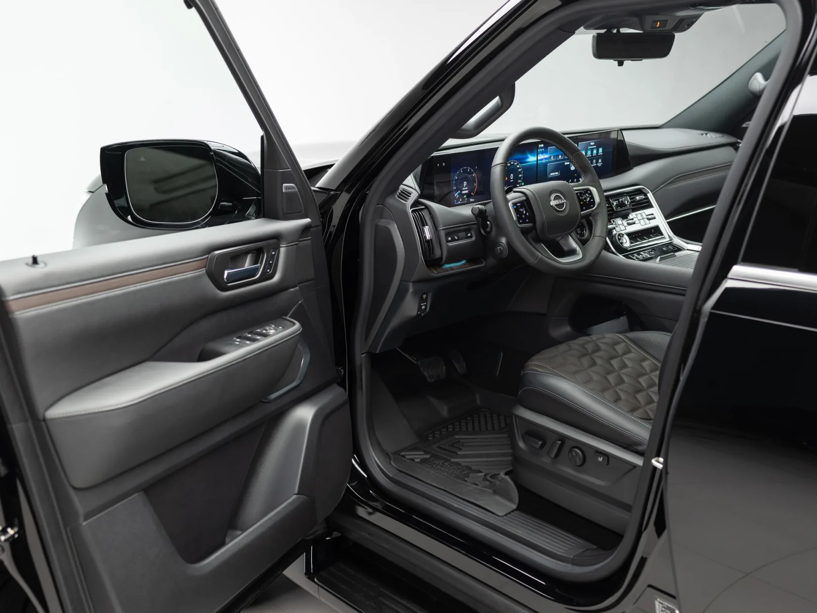 Nissan Armada Platinum Reserve III, 2025 — экстерьер, фото 7