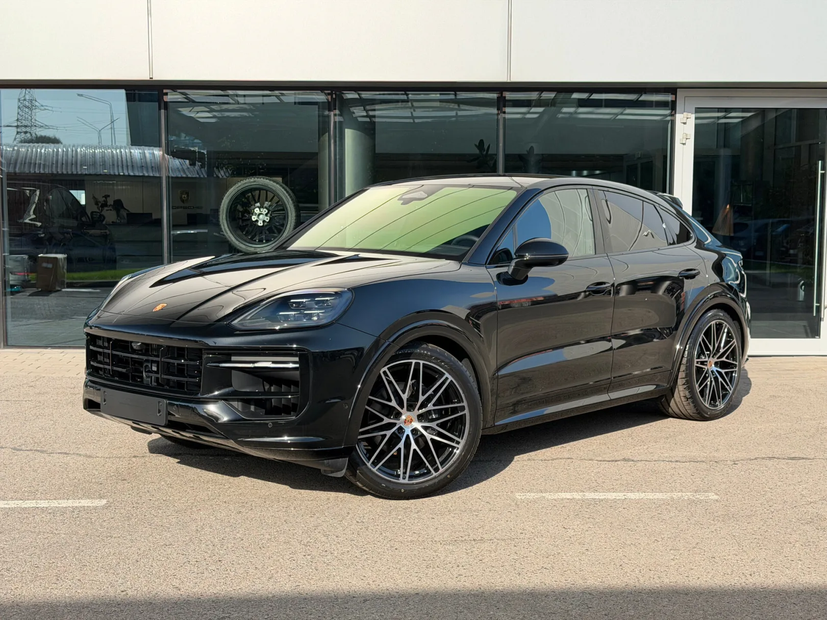 Porsche Cayenne Coupé III Рестайлинг, 2026 — экстерьер, фото 1
