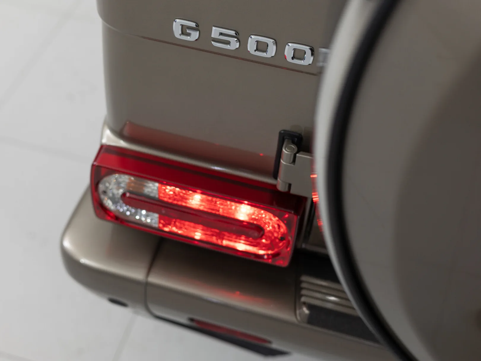 Mercedes-Benz G-Класс G 500 II (W463) Рестайлинг 2, 2011 — экстерьер, фото 25