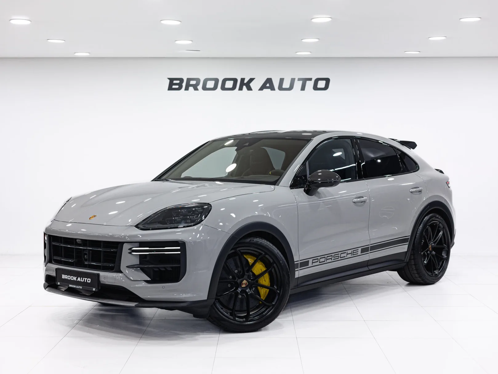 Porsche Cayenne Turbo GT III Рестайлинг, 2025 — экстерьер, фото 1
