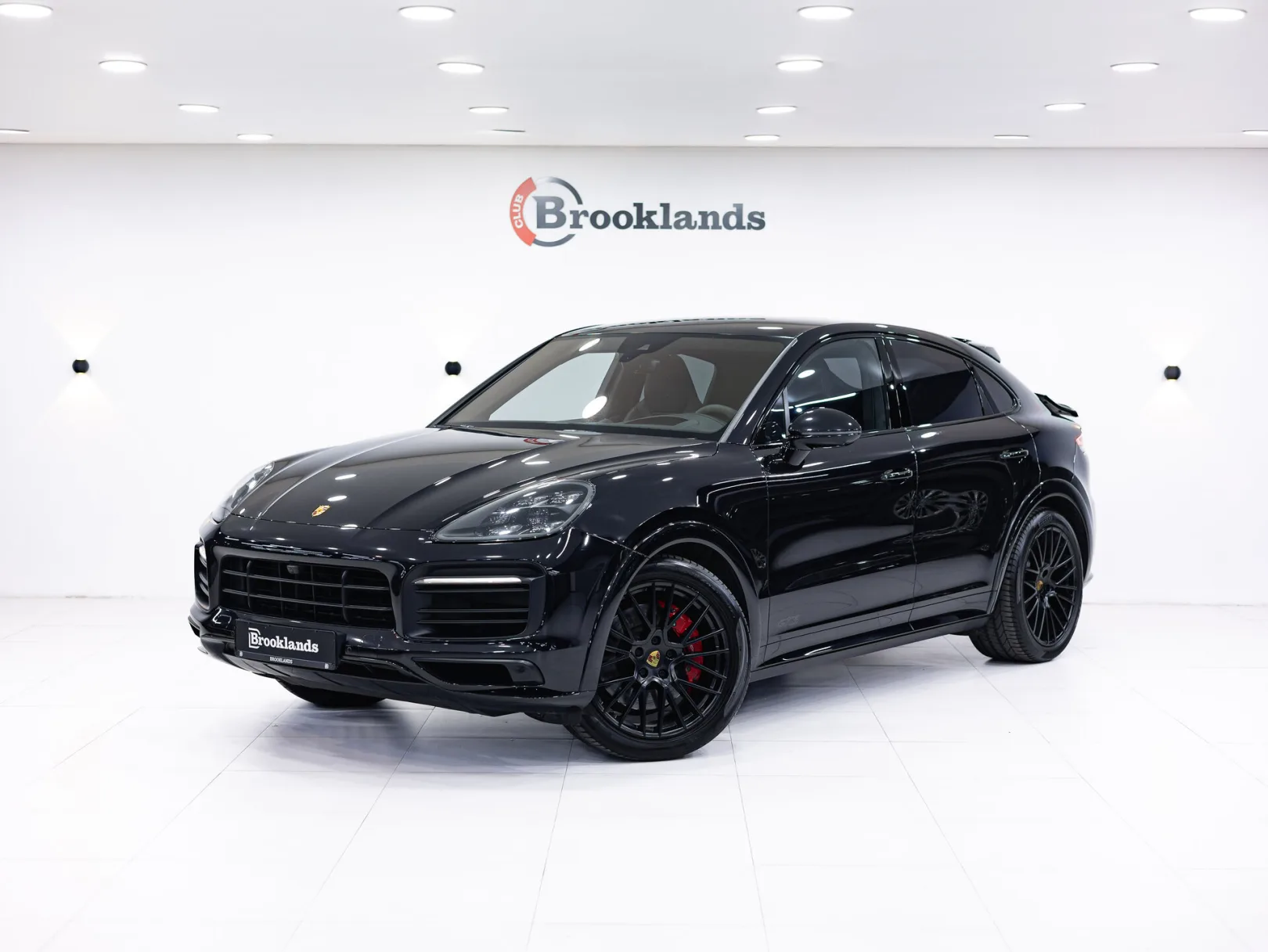 Porsche Cayenne GTS Coupé III, 2021 — экстерьер, фото 1