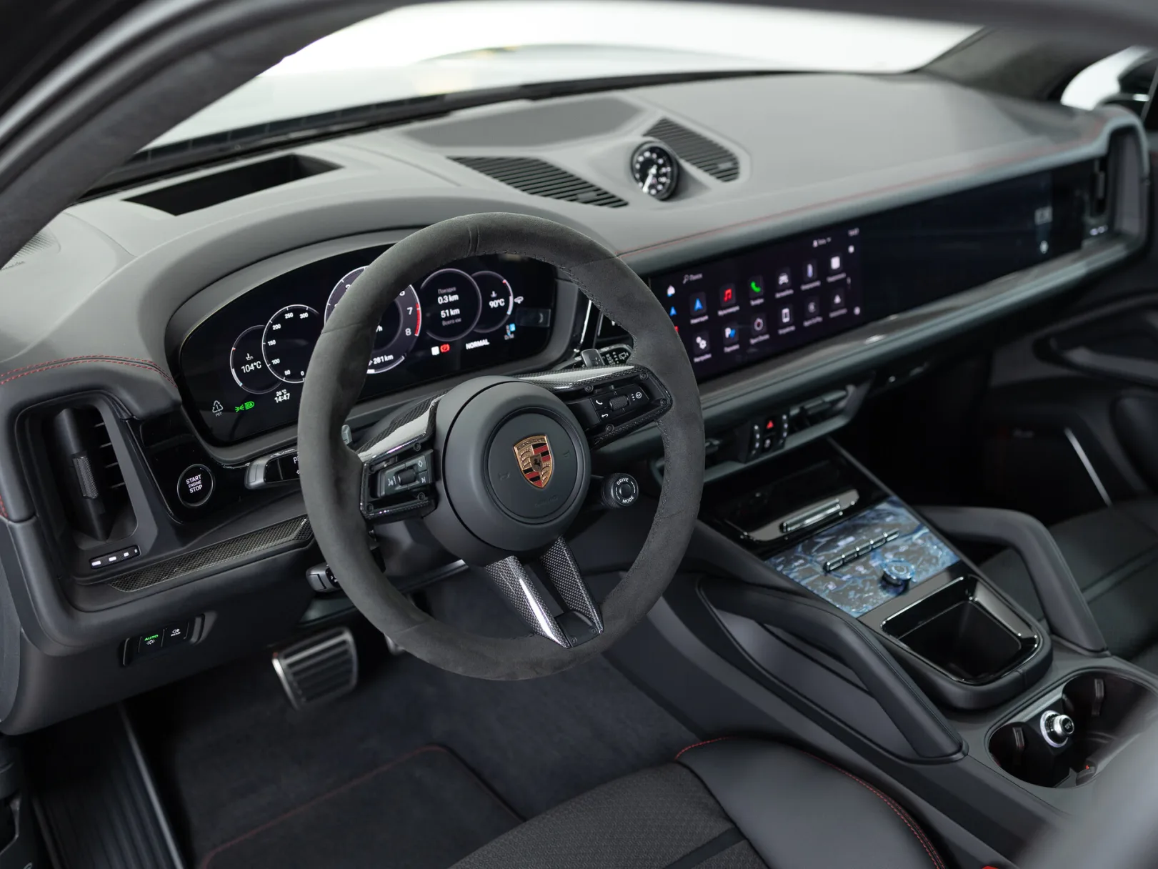 Porsche Cayenne GTS III Рестайлинг, 2025 — экстерьер, фото 9