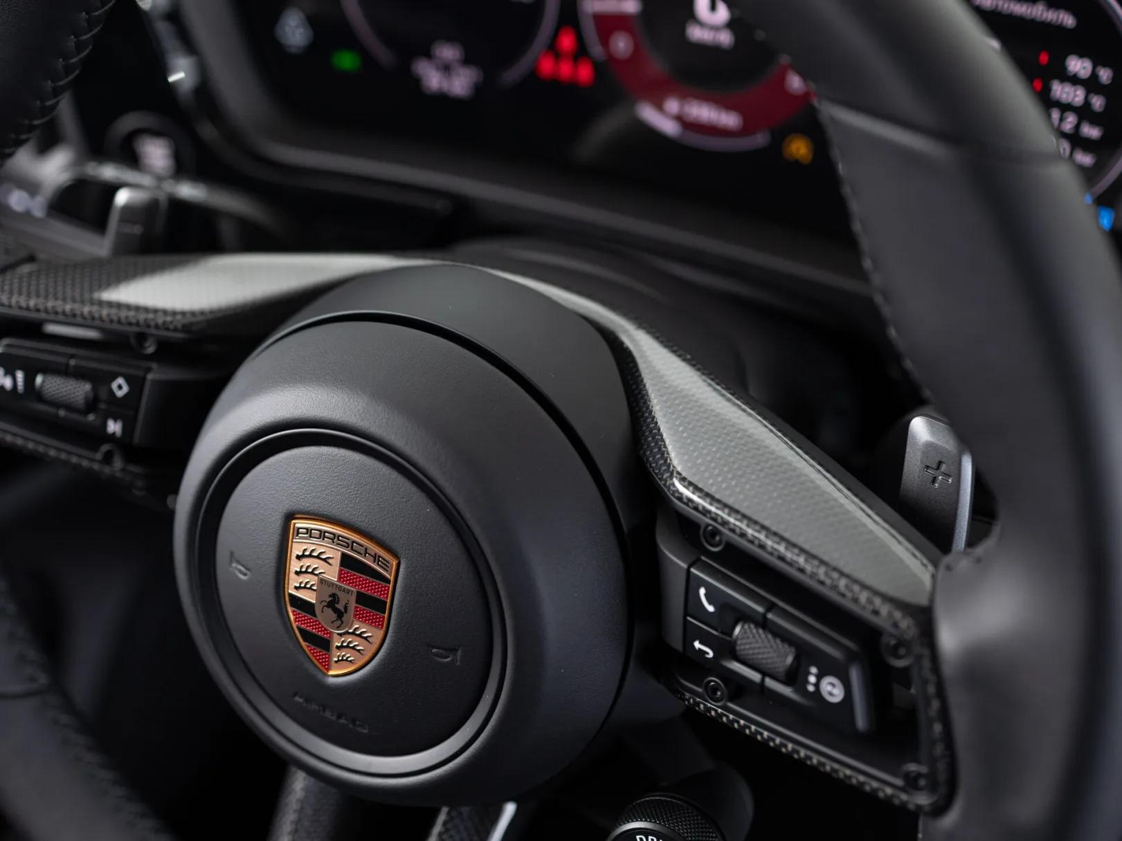 Porsche Cayenne GTS Coupé III Рестайлинг, 2025 — экстерьер, фото 16