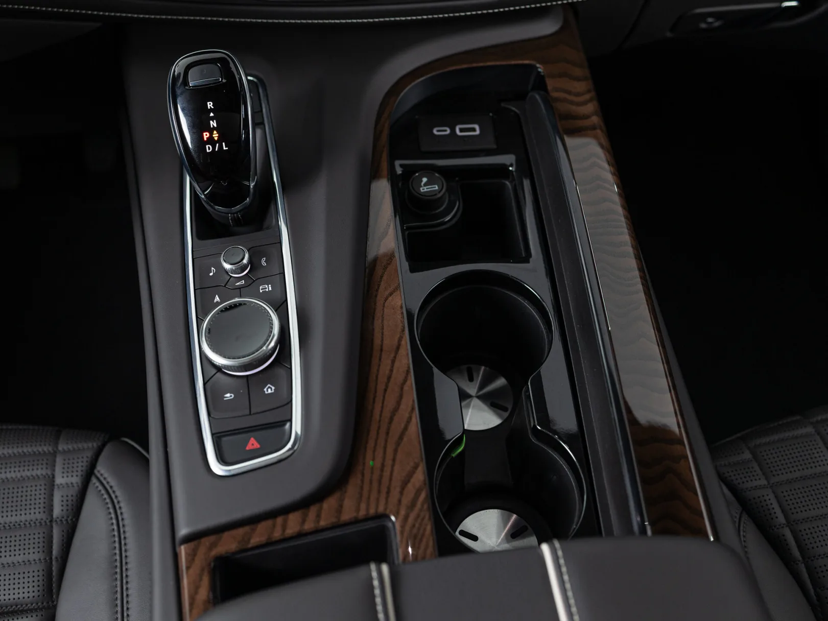 Cadillac Escalade Sport Platinum ESV V, 2024 — экстерьер, фото 23