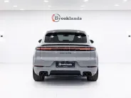 Porsche Cayenne GTS Coupé III Рестайлинг, 2024 — экстерьер, фото 5