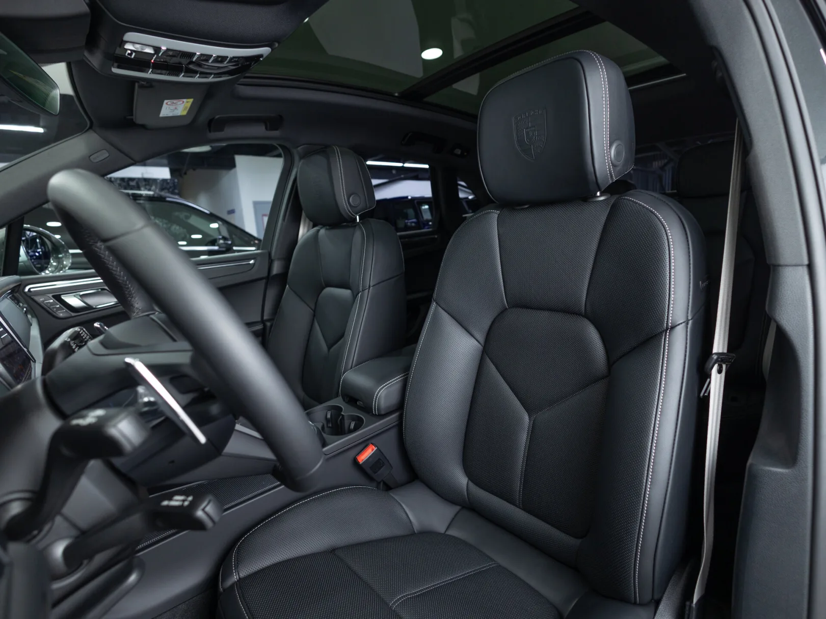 Porsche Macan T I Рестайлинг 2, 2025 — экстерьер, фото 11