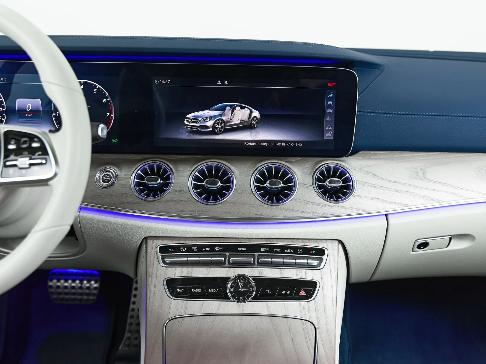 Mercedes-Benz E-Класс E 200 4MATIC Sport V (W213, S213, C238), 2019 — экстерьер, фото 19