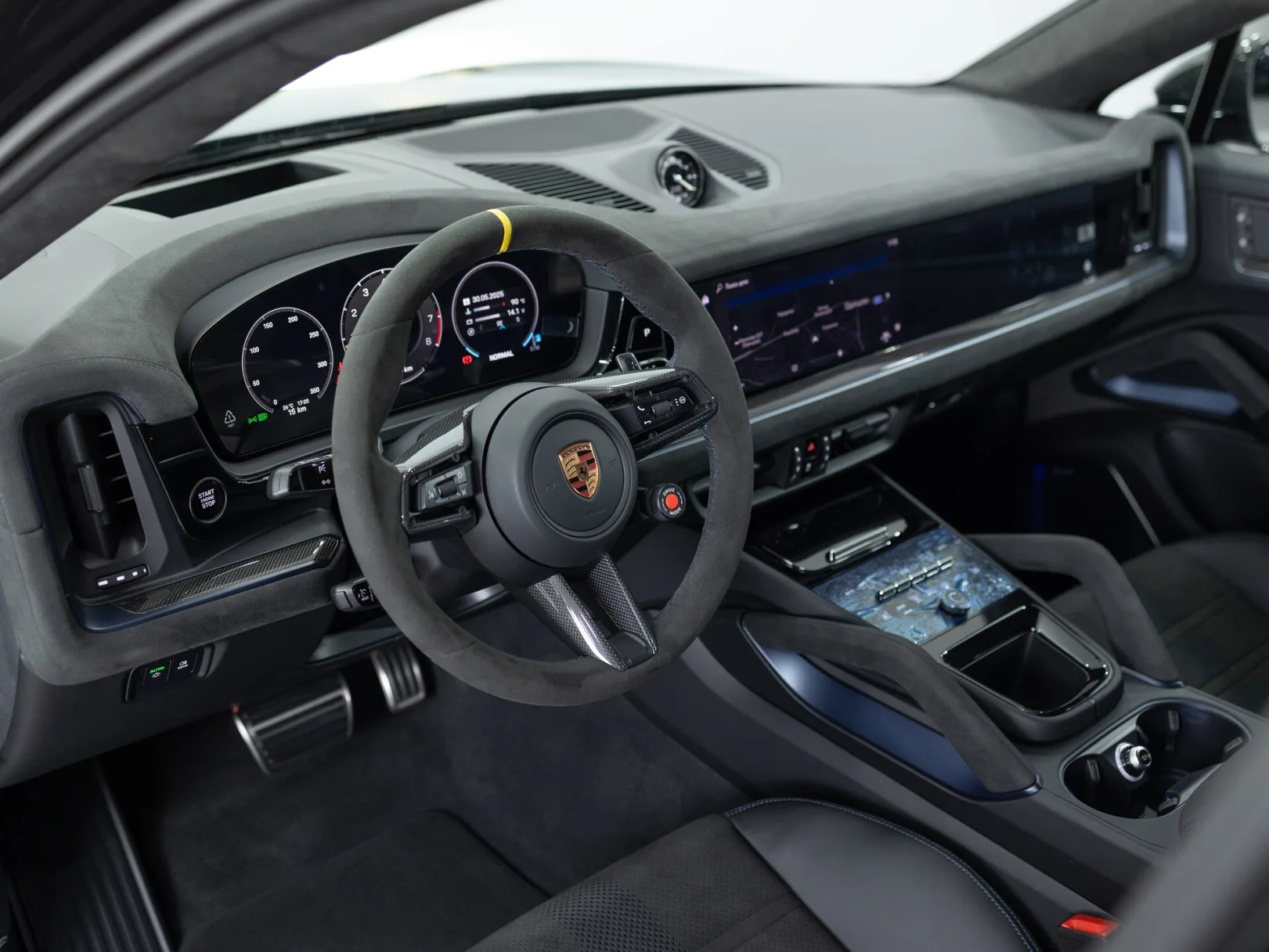 Porsche Cayenne Turbo GT III Рестайлинг, 2025 — экстерьер, фото 9