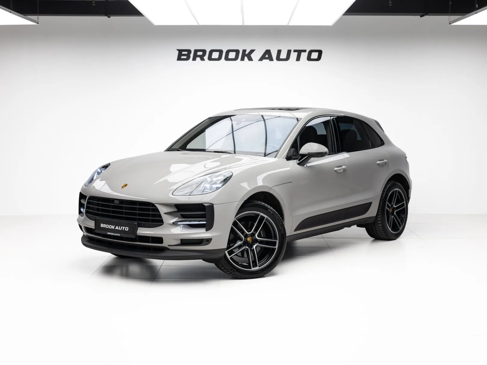 Porsche Macan I Рестайлинг, 2019 — экстерьер, фото 1