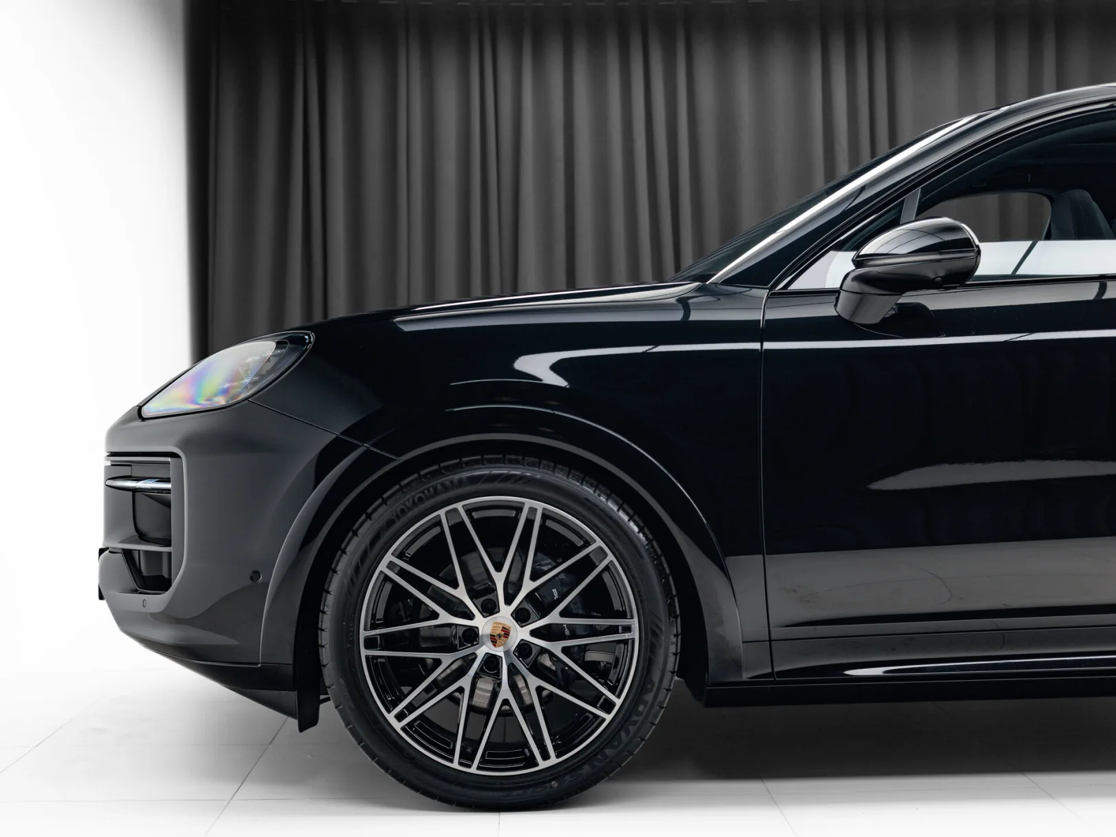 Porsche Cayenne Coupé III Рестайлинг, 2026 — экстерьер, фото 40