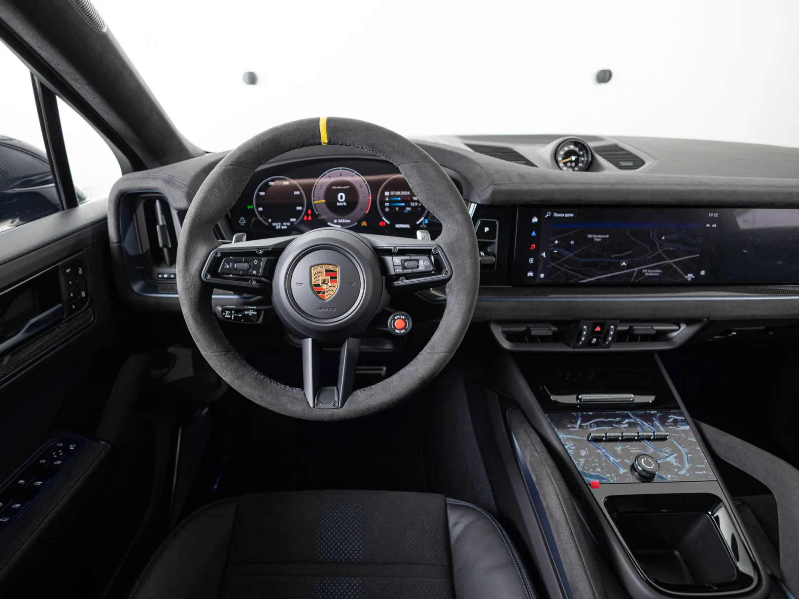 Porsche Cayenne III Рестайлинг, 2024 — экстерьер, фото 11