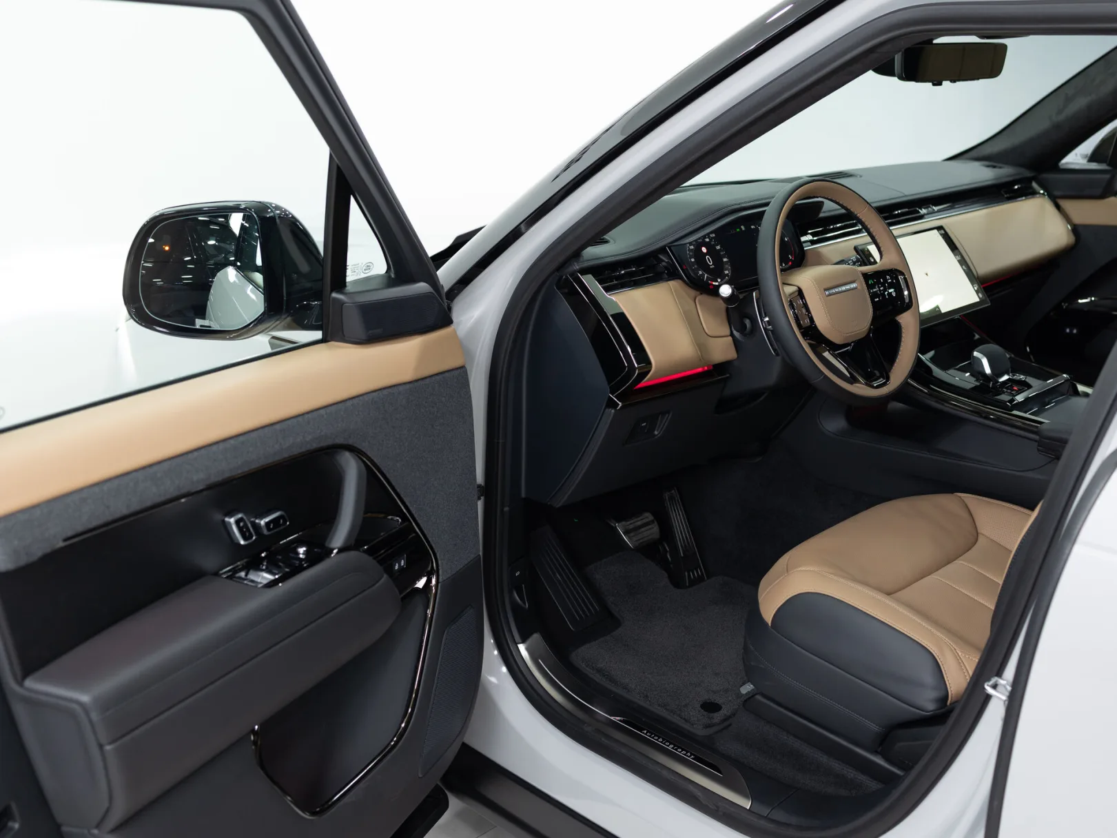 Land Rover Range Rover Sport Autobiography III, 2025 — экстерьер, фото 7