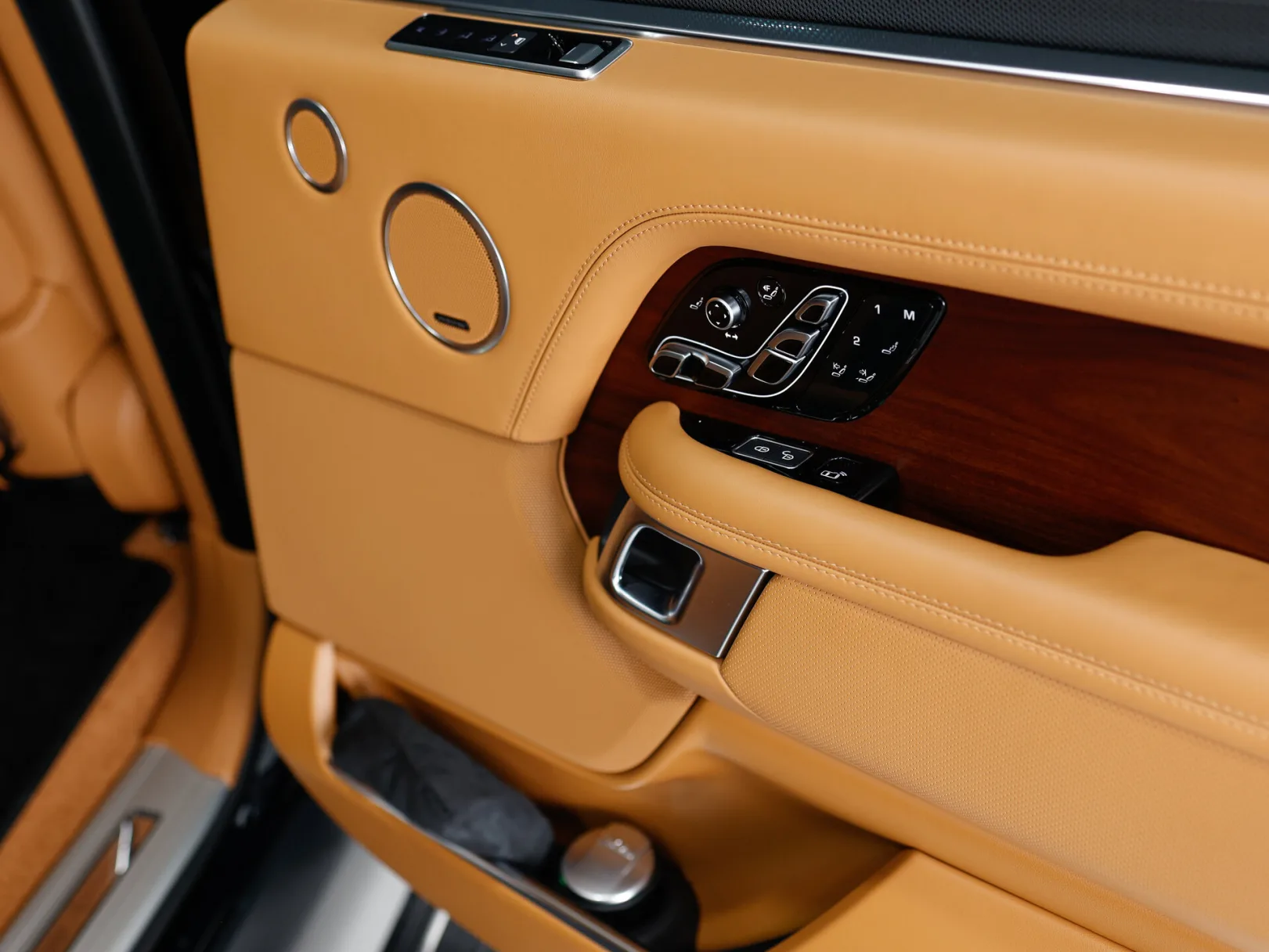 Land Rover Range Rover SVAutobiography IV Рестайлинг, 2020 — экстерьер, фото 36