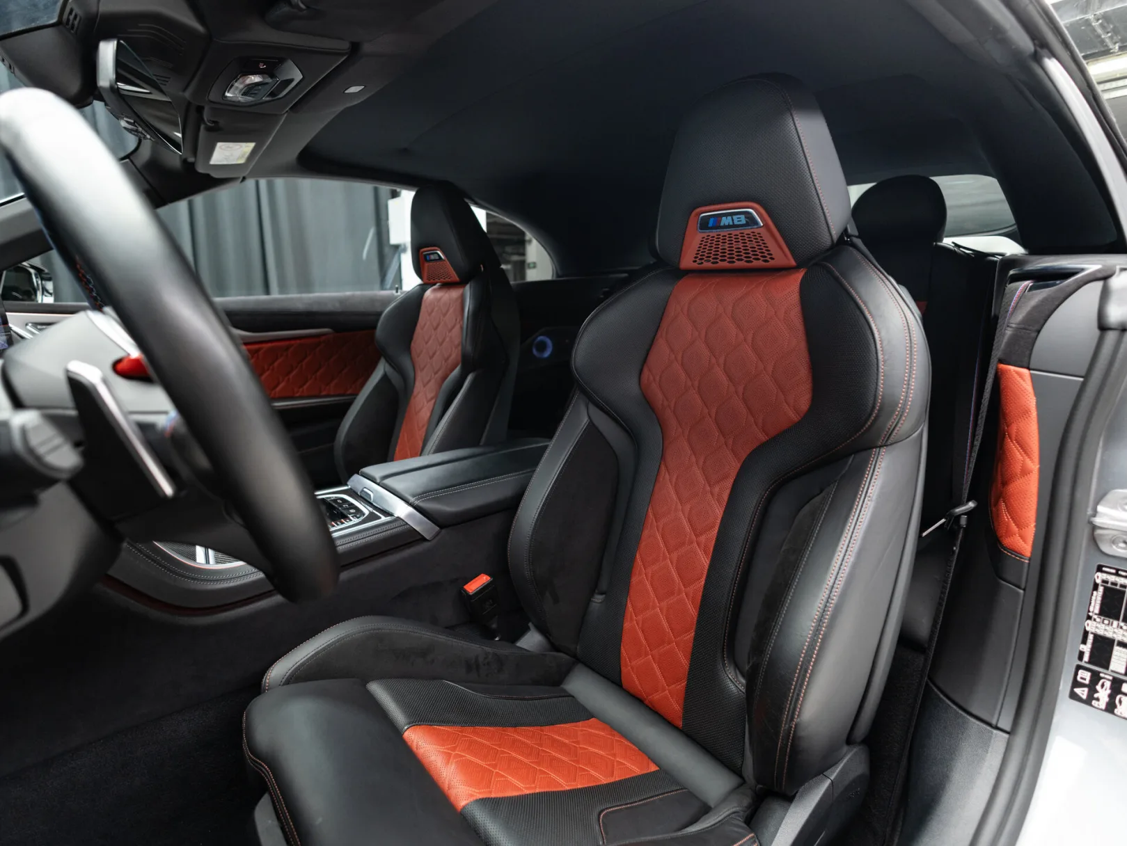 BMW M8 Competition I (F91/F92/F93), 2022 — экстерьер, фото 15