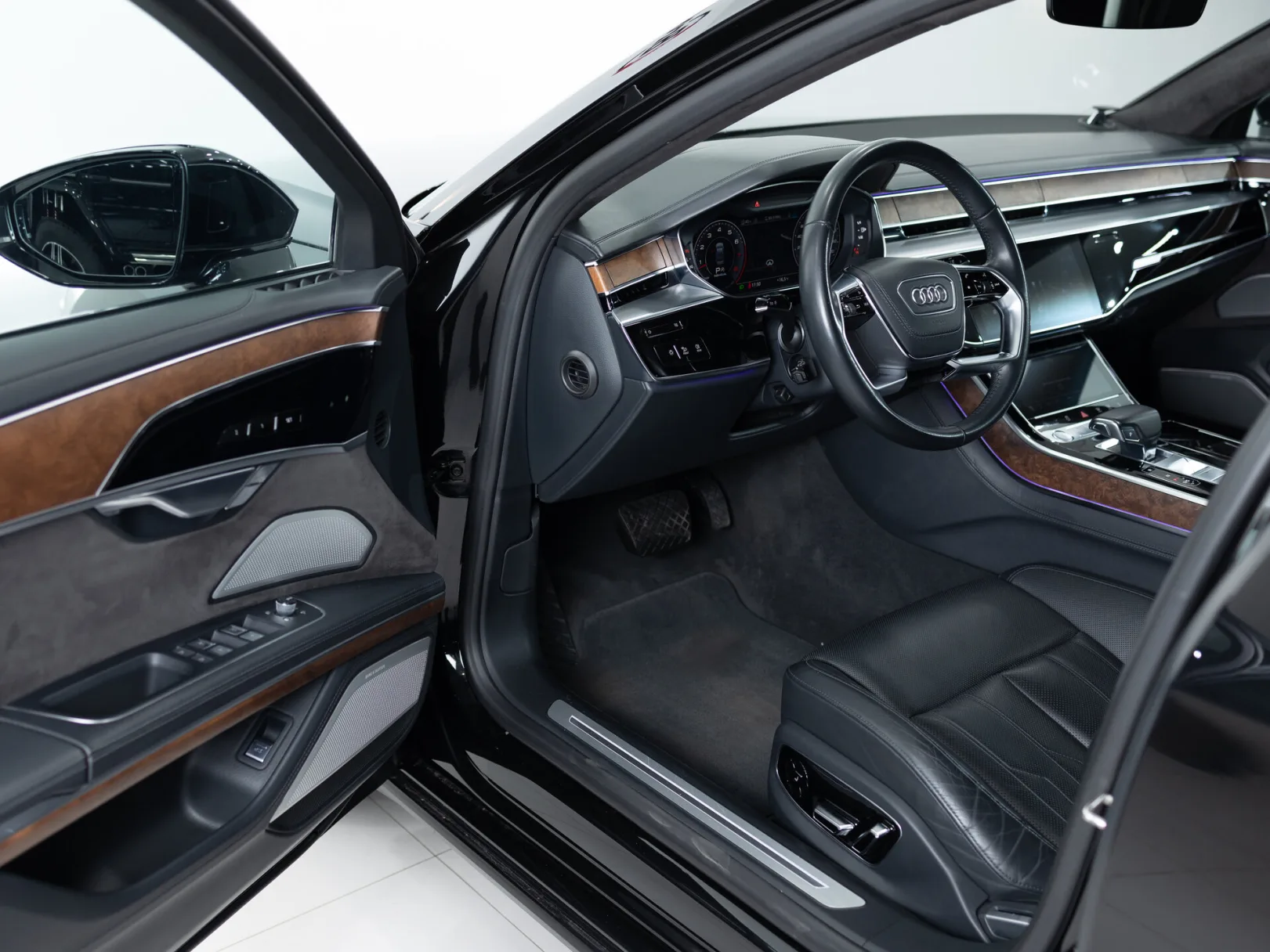Audi A8 Business 55 TFSI quattro tiptronic IV (D5), 2018 — экстерьер, фото 23