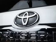 Toyota Land Cruiser Prado Престиж 150 Series Рестайлинг 2, 2020 — экстерьер, фото 31