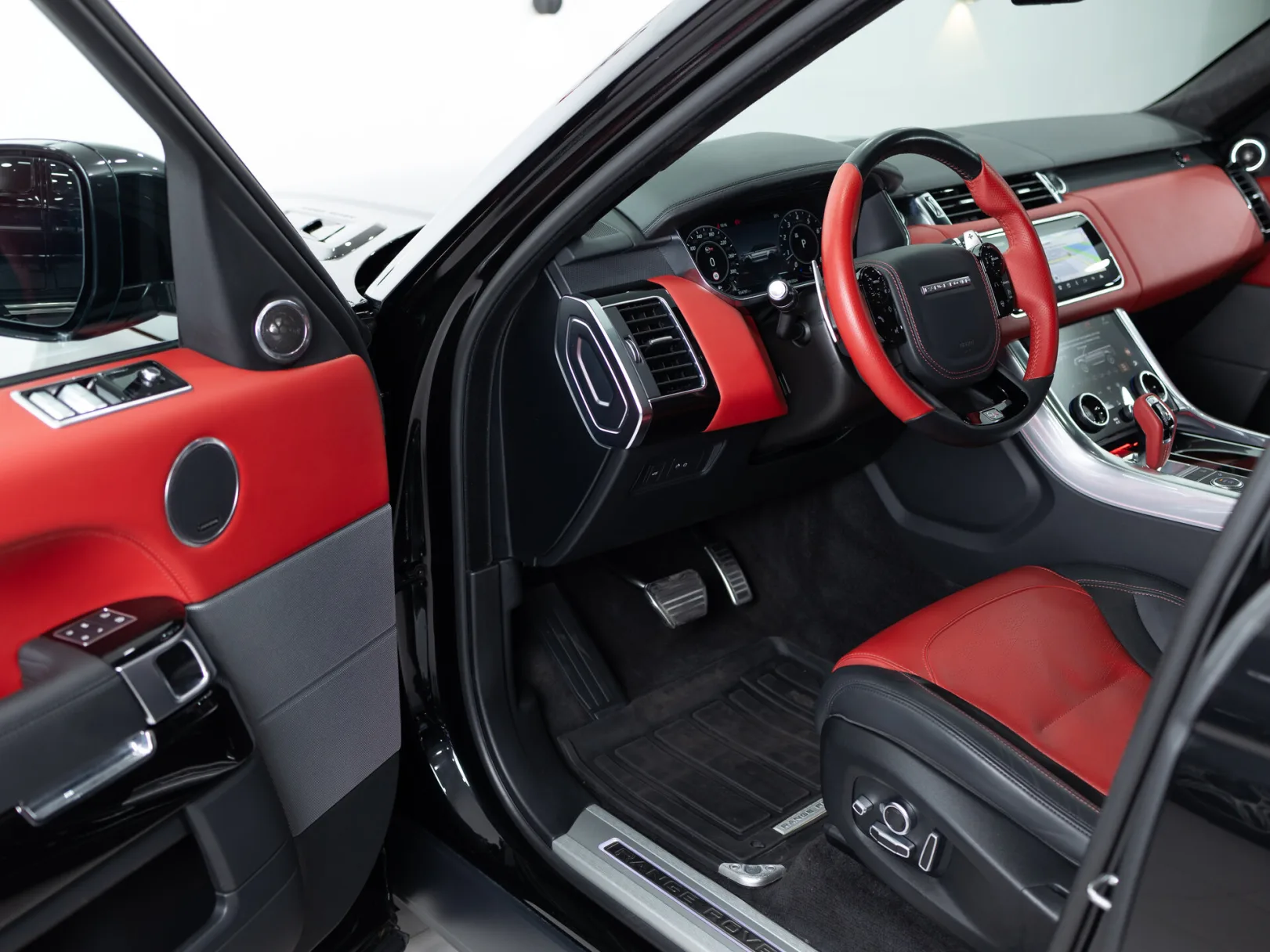 Land Rover Range Rover Sport II Рестайлинг, 2020 — экстерьер, фото 7