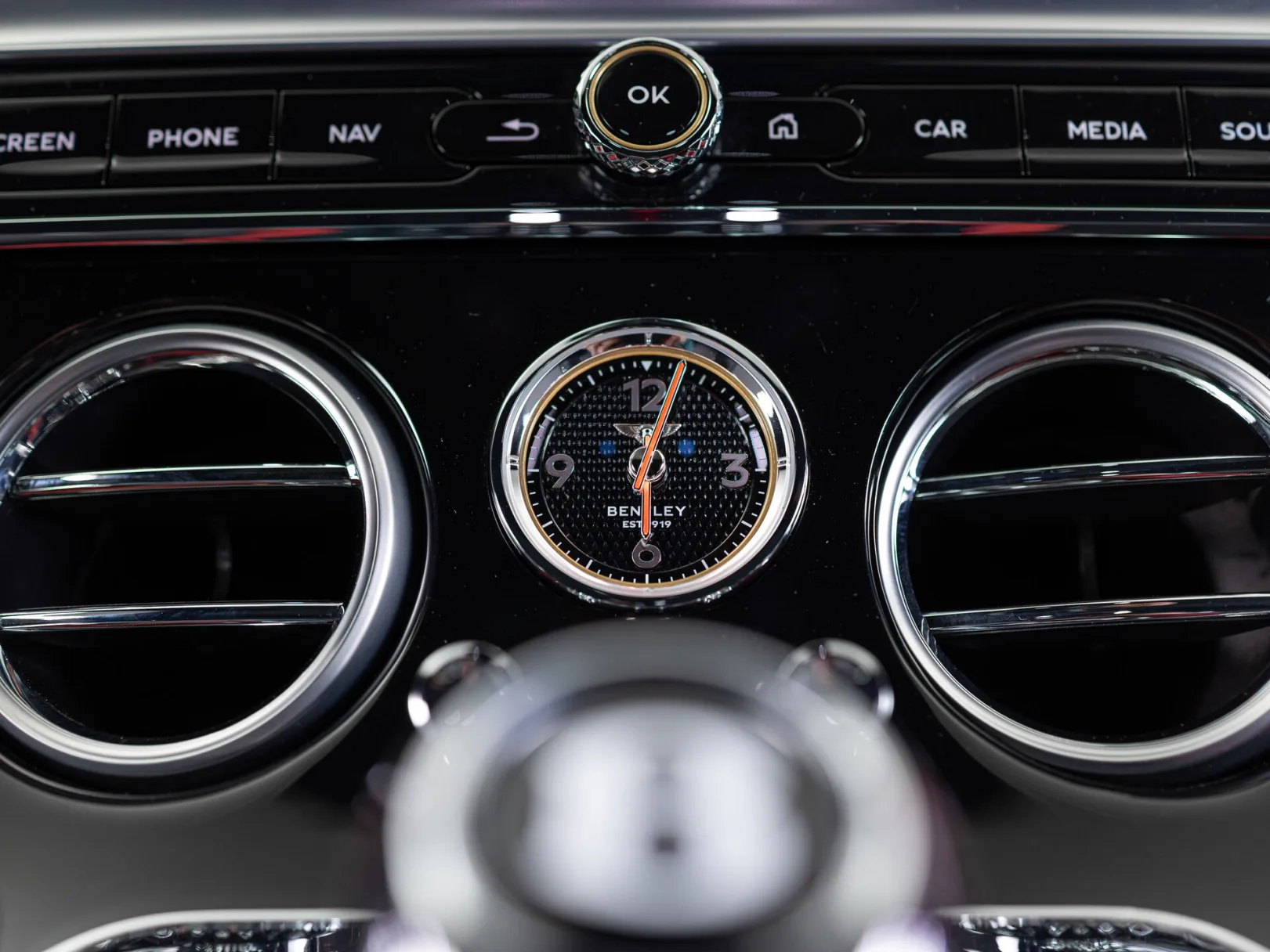 Bentley Continental GT Mulliner III, 2023 — экстерьер, фото 22