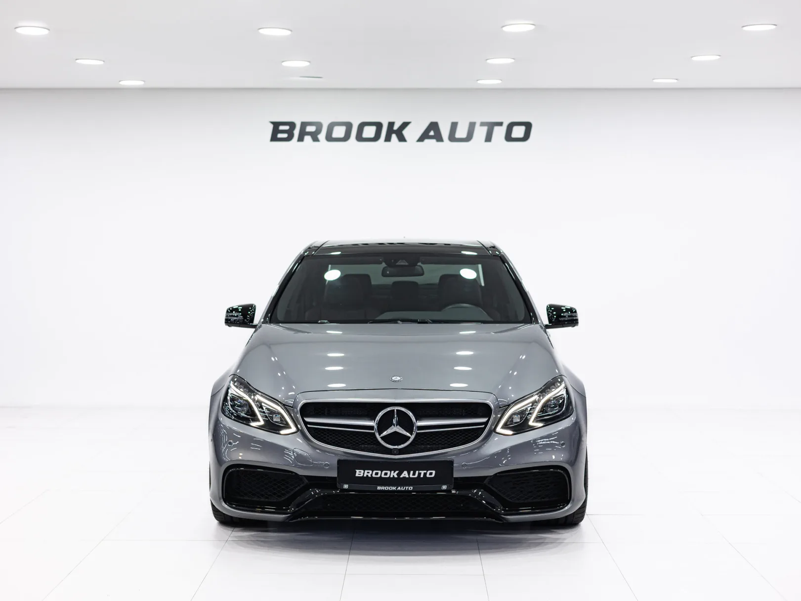 Mercedes-Benz E-Класс AMG E 63 AMG 4MATIC IV (W212, S212) Рестайлинг, 2014 — экстерьер, фото 2