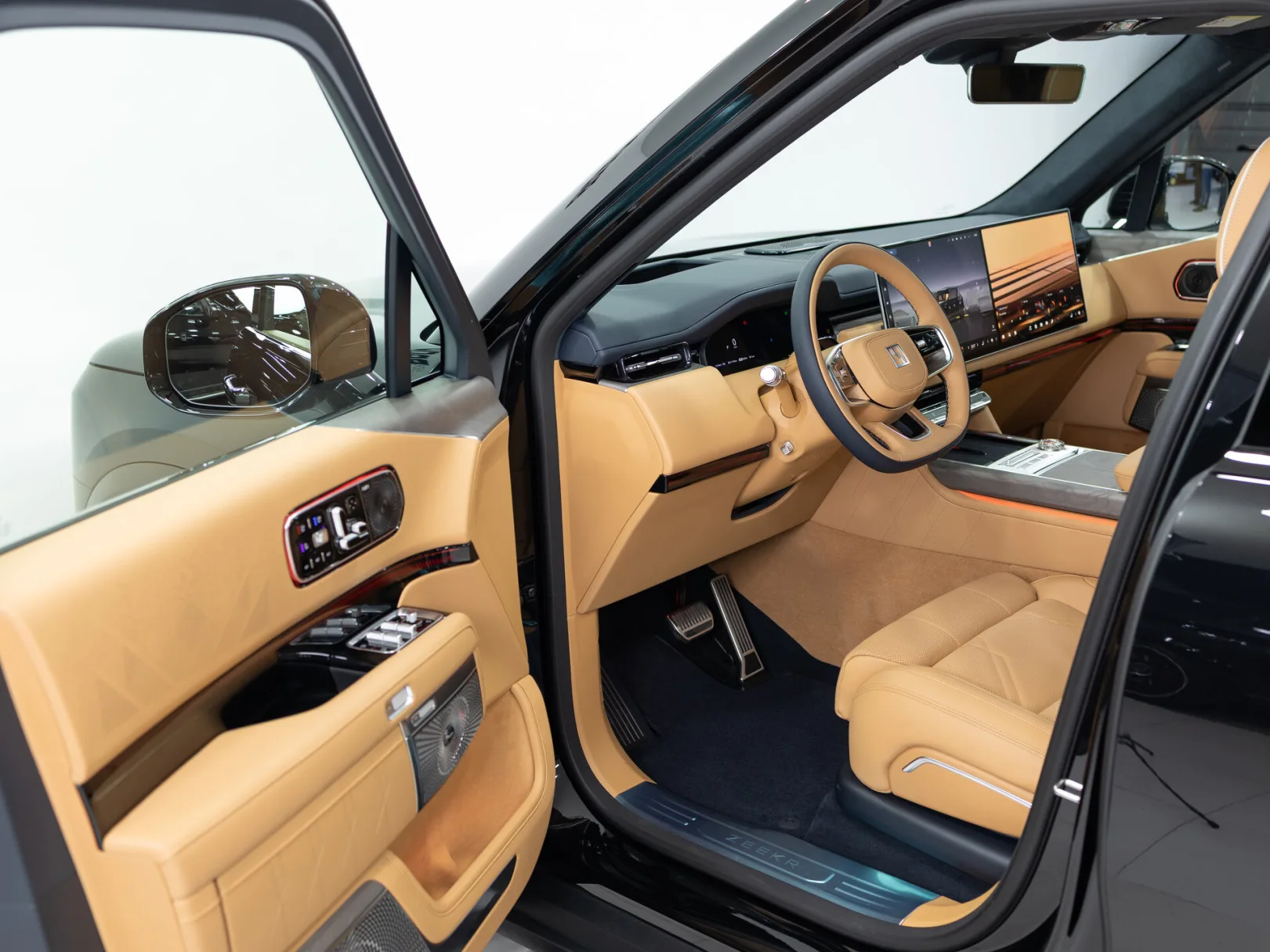 Zeekr 9X Ultra (6 seats) I, 2025 — экстерьер, фото 7