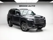 Toyota Land Cruiser Премиум Плюс 300 Series, 2024 — экстерьер, фото 3