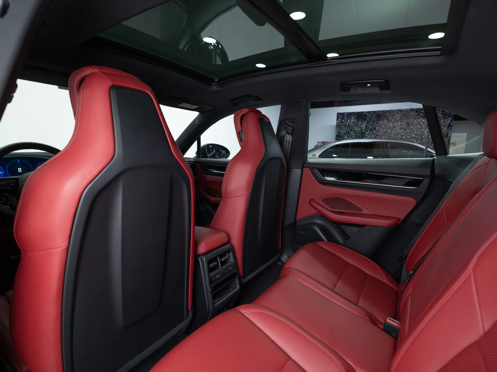 Porsche Macan 4 Electric II, 2025 — экстерьер, фото 28