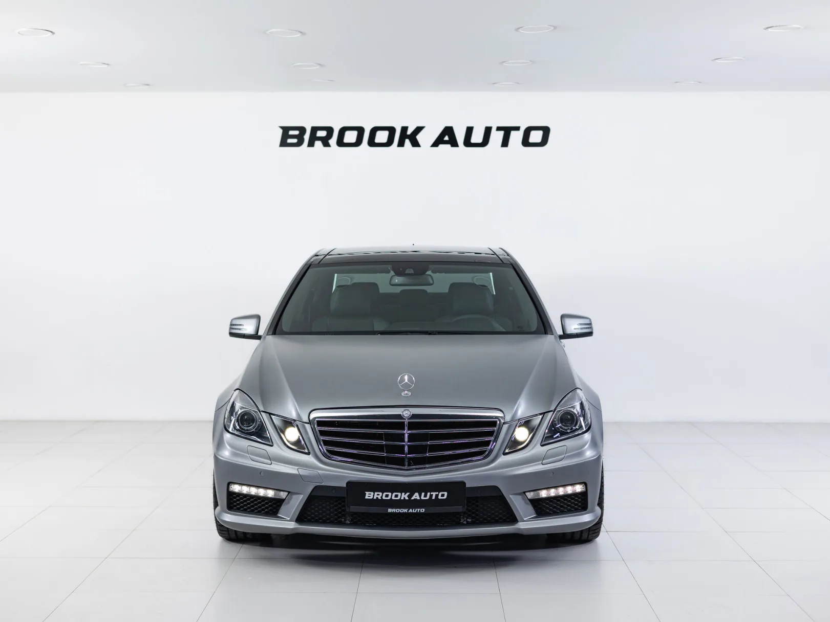 Mercedes-Benz E-Класс AMG E 63 AMG IV (W212, S212), 2011 — экстерьер, фото 2