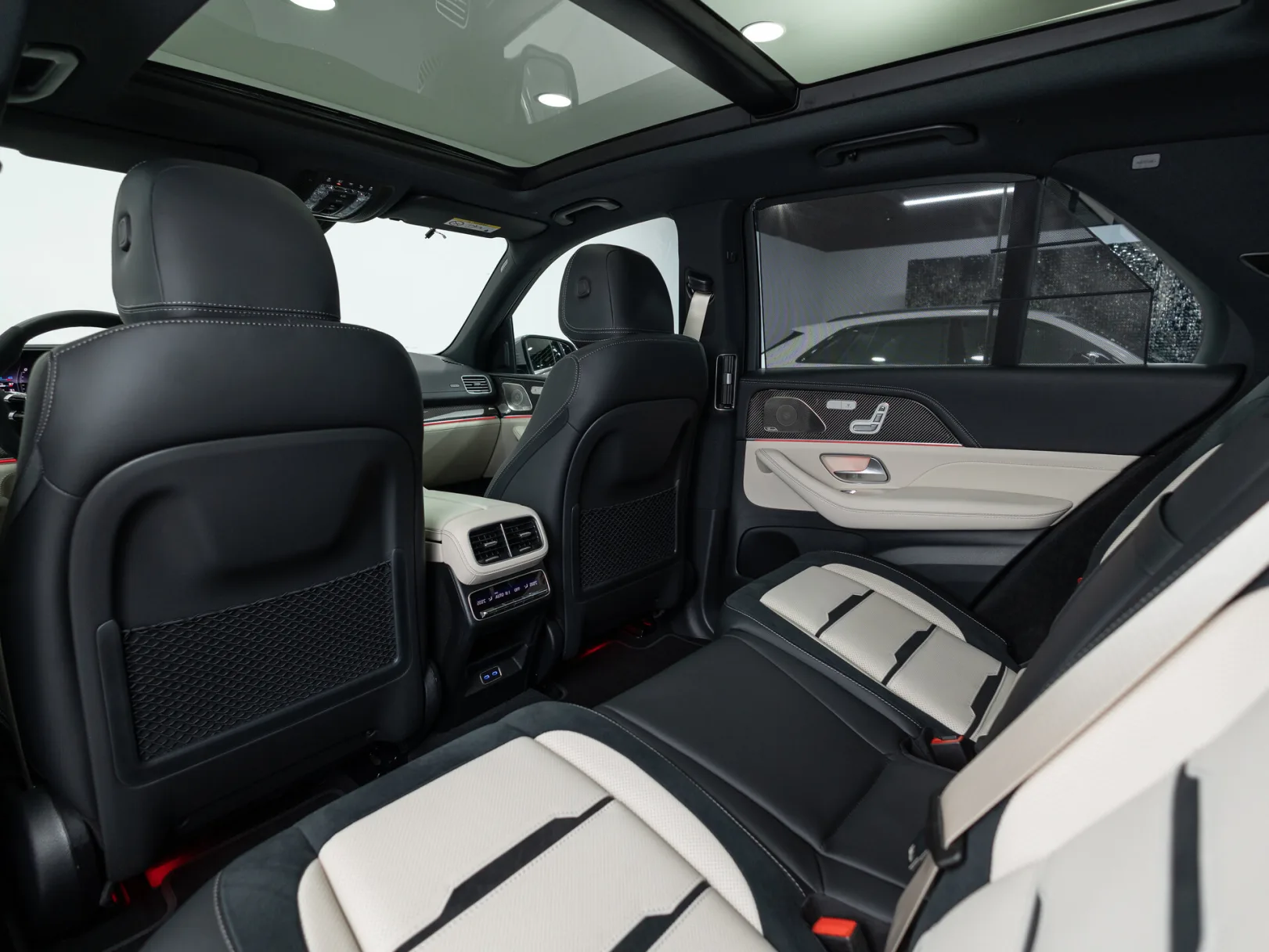 Mercedes-Benz GLE AMG GLE 53 4MATIC+ II (V167) Рестайлинг, 2025 — экстерьер, фото 28