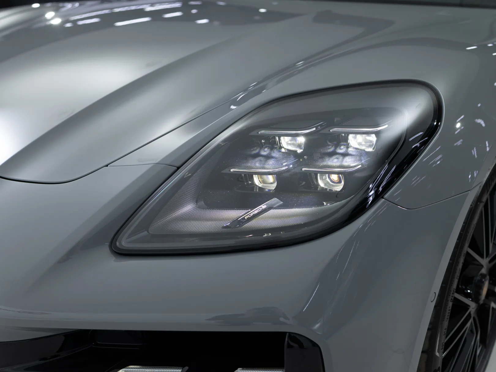 Porsche Panamera GTS III, 2024 — экстерьер, фото 34