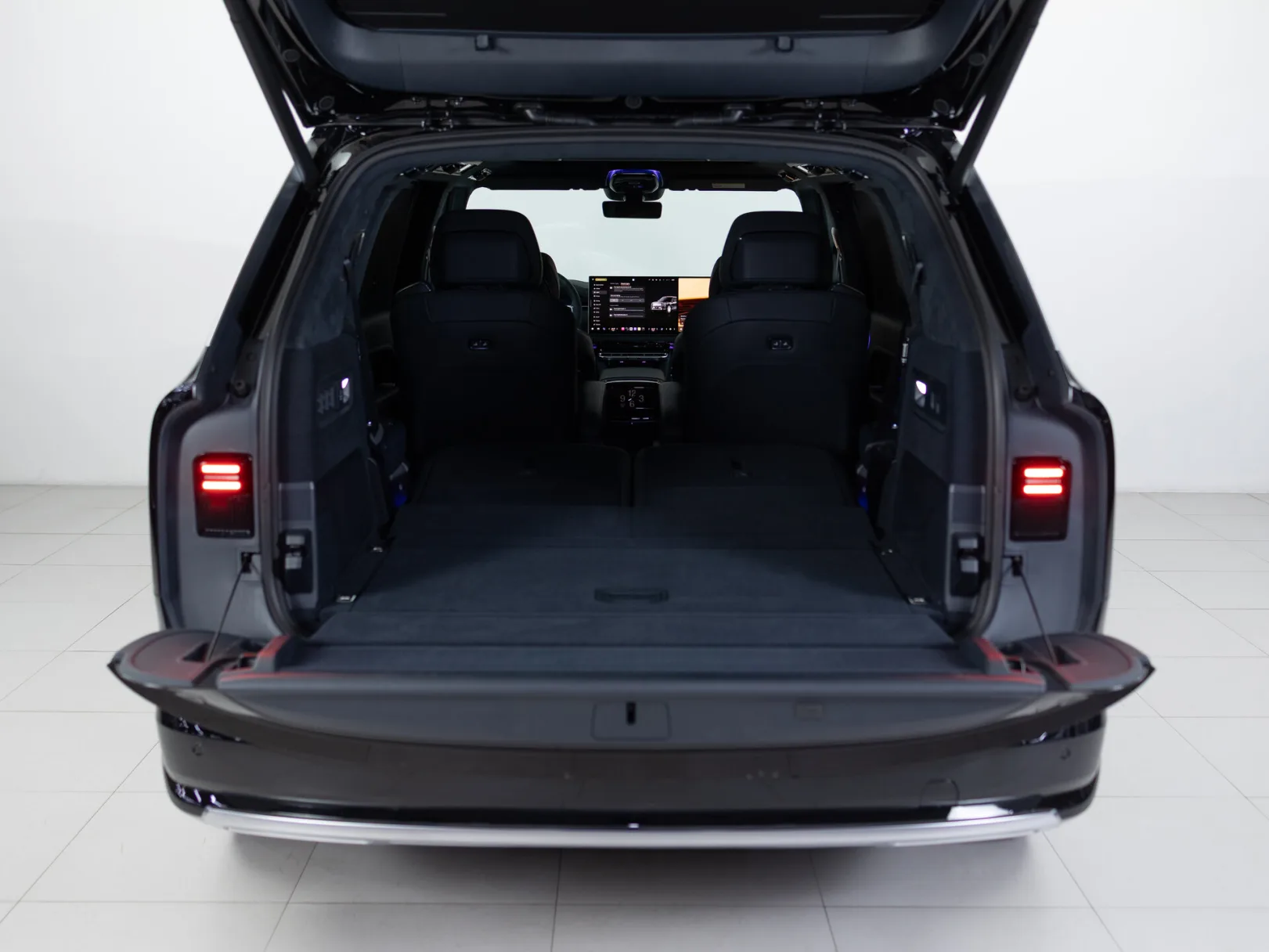 Zeekr 9X Max (6 seats) I, 2025 — экстерьер, фото 37
