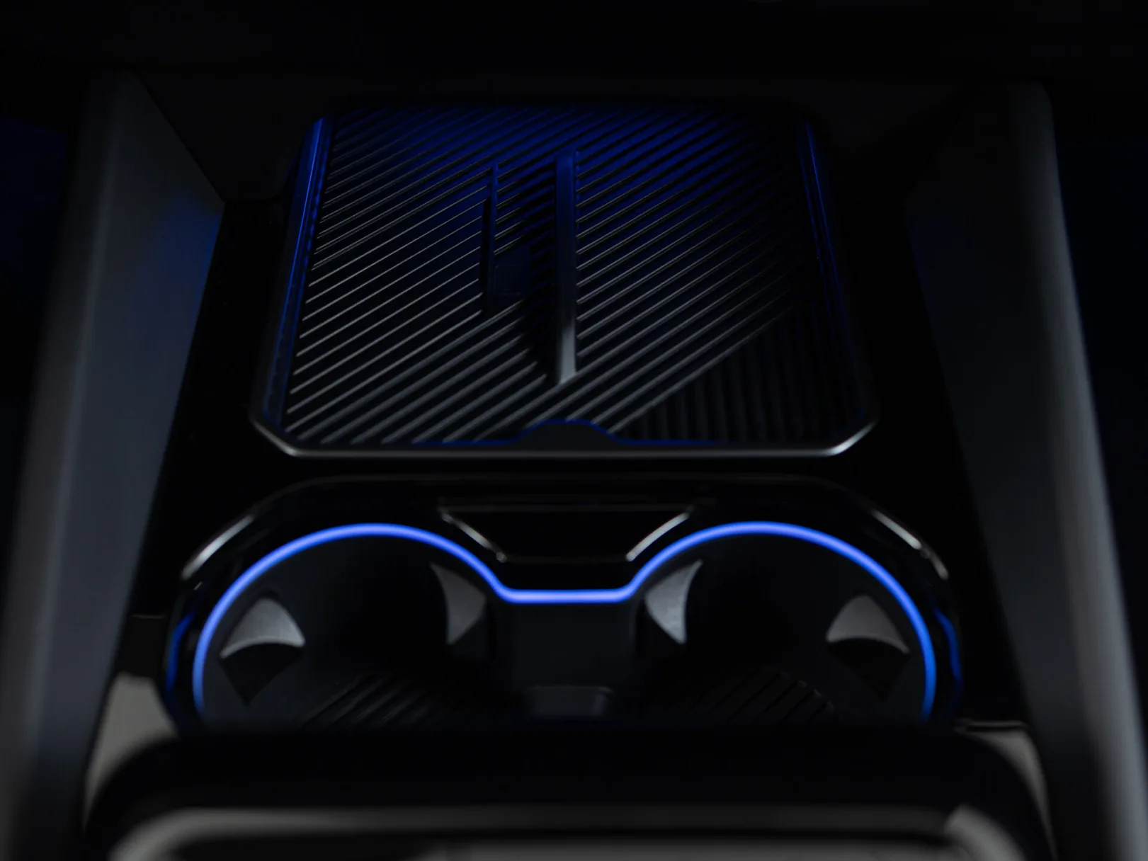 BMW M5 VII (G90), 2025 — экстерьер, фото 18