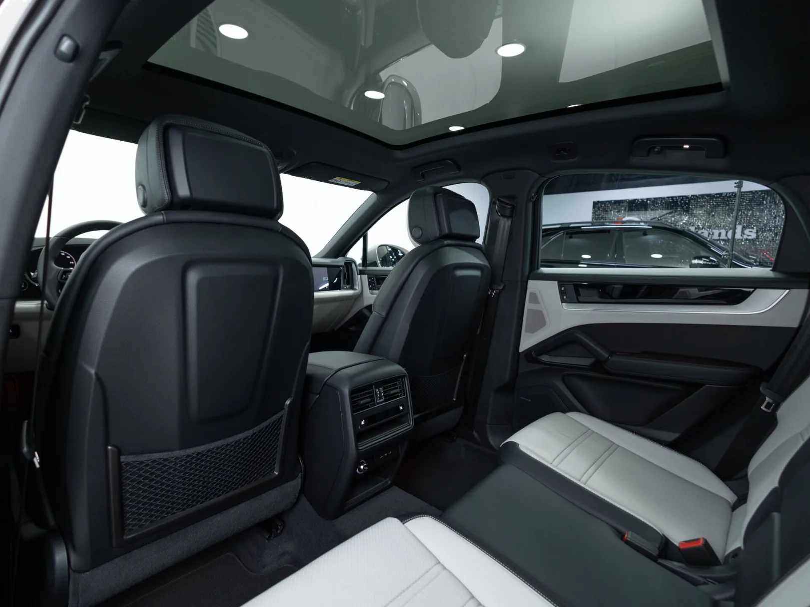 Porsche Cayenne Coupé III Рестайлинг, 2025 — экстерьер, фото 24